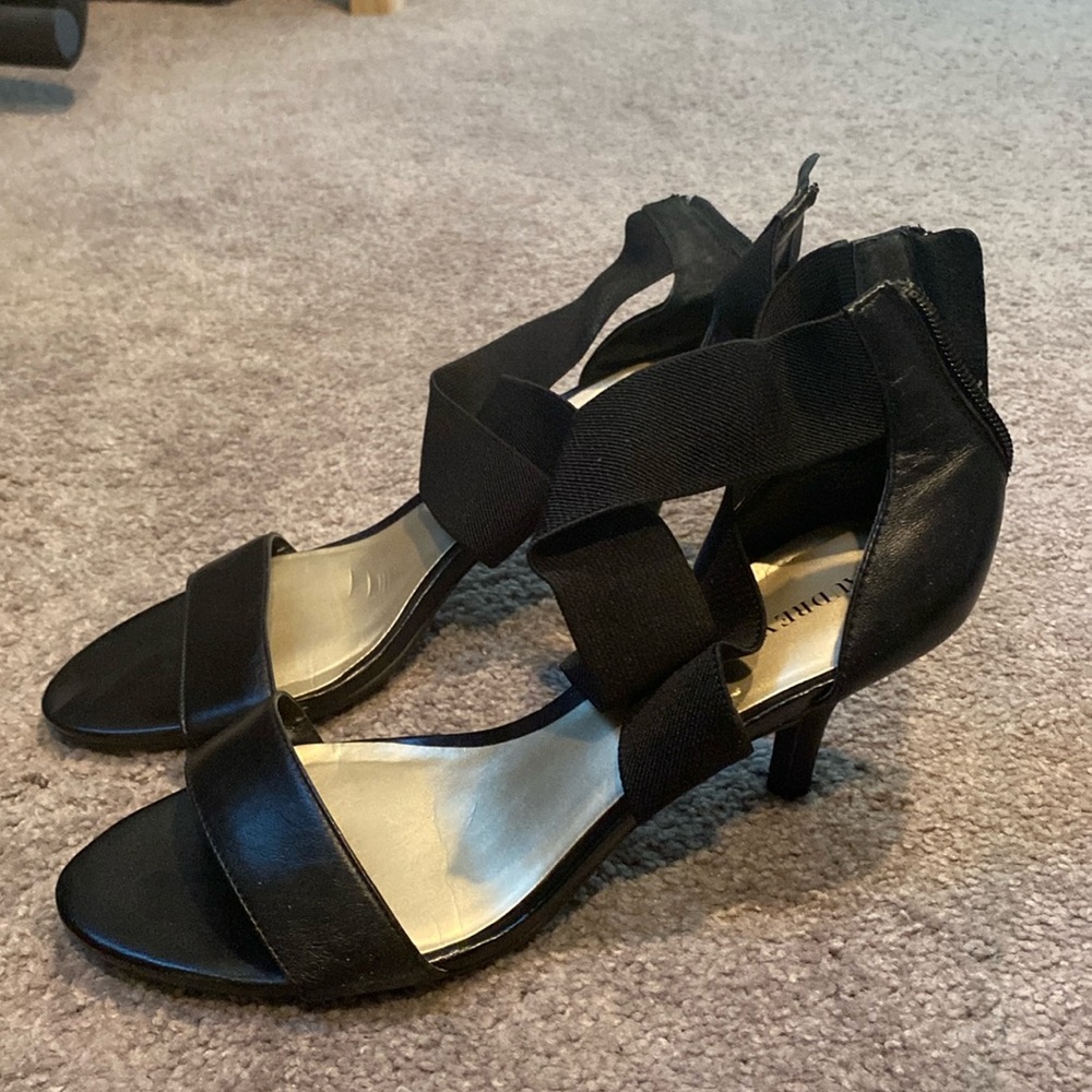 Audrey Brooke Carina Sandals